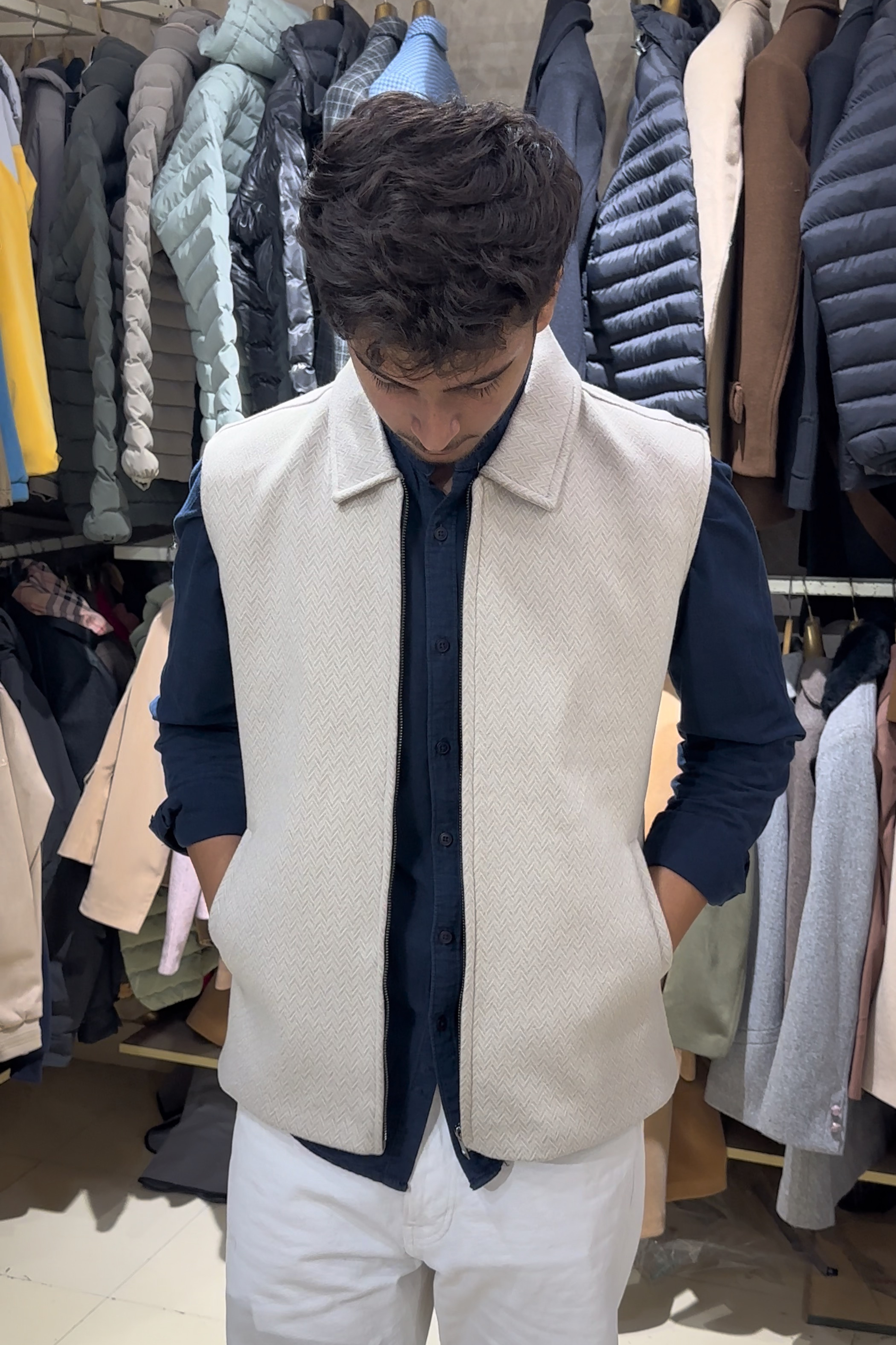 JACQUARD VEST JACKET OFF-WHITE