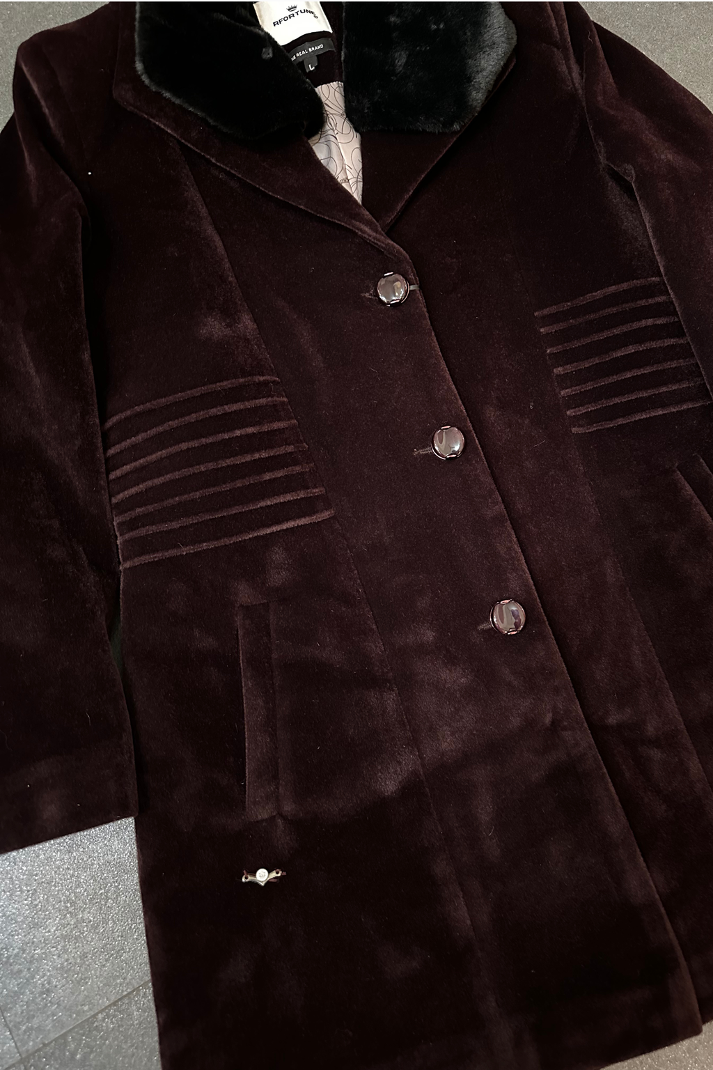 VELVET FAUX-FUR OVERCOAT WINE