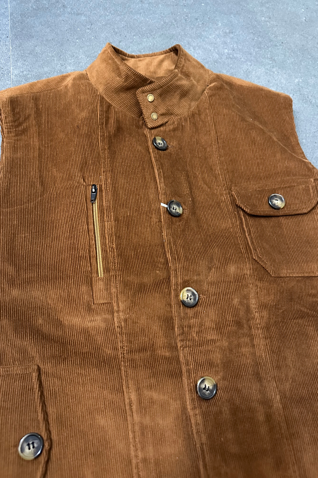 CORDUROY VEST JACKET TAN