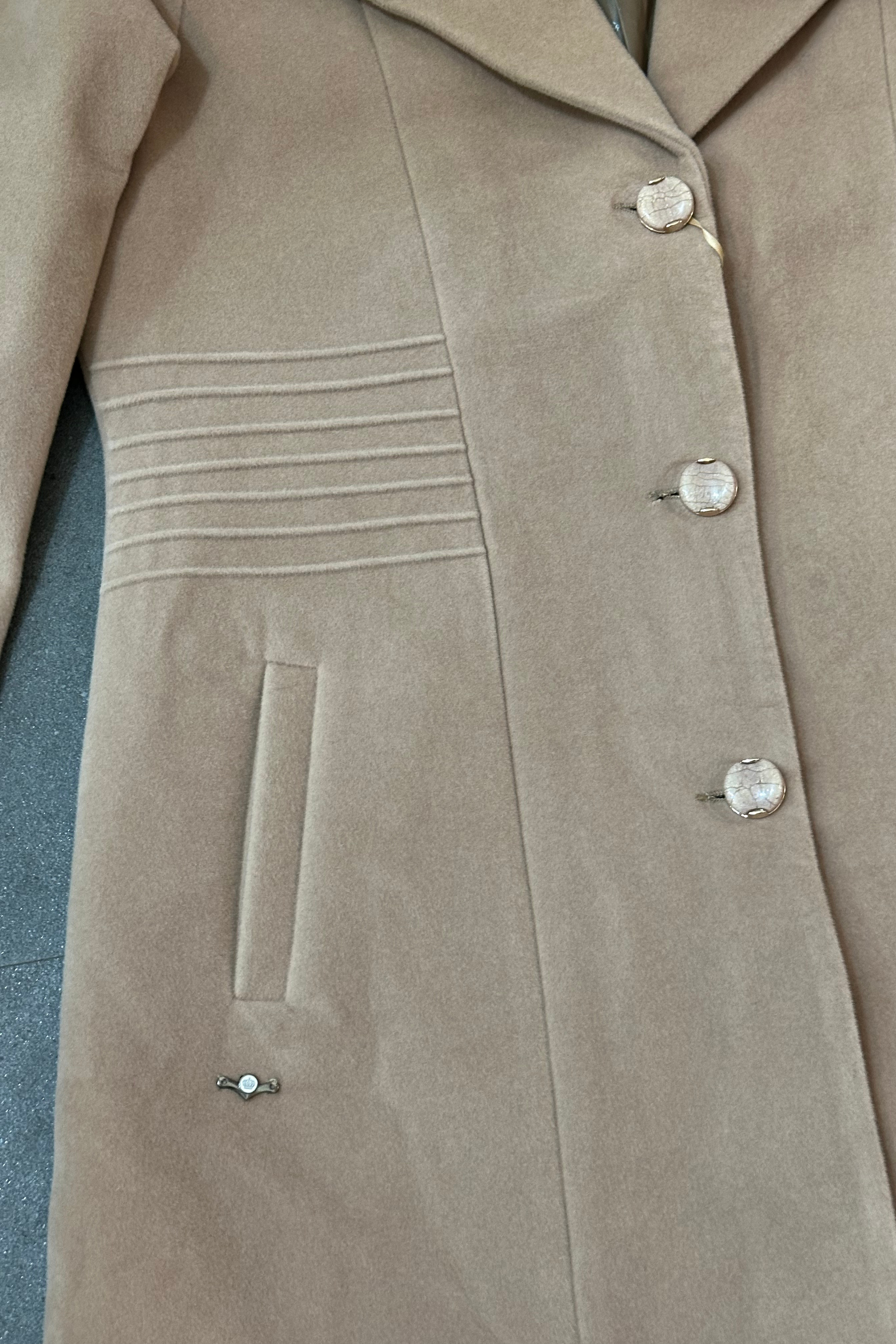 VELVET FAUX-FUR OVERCOAT BEIGE